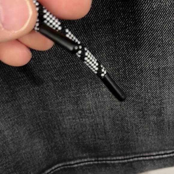 PacSun Charcoal Volley Shorts - size Medium. - Picture 5 of 8